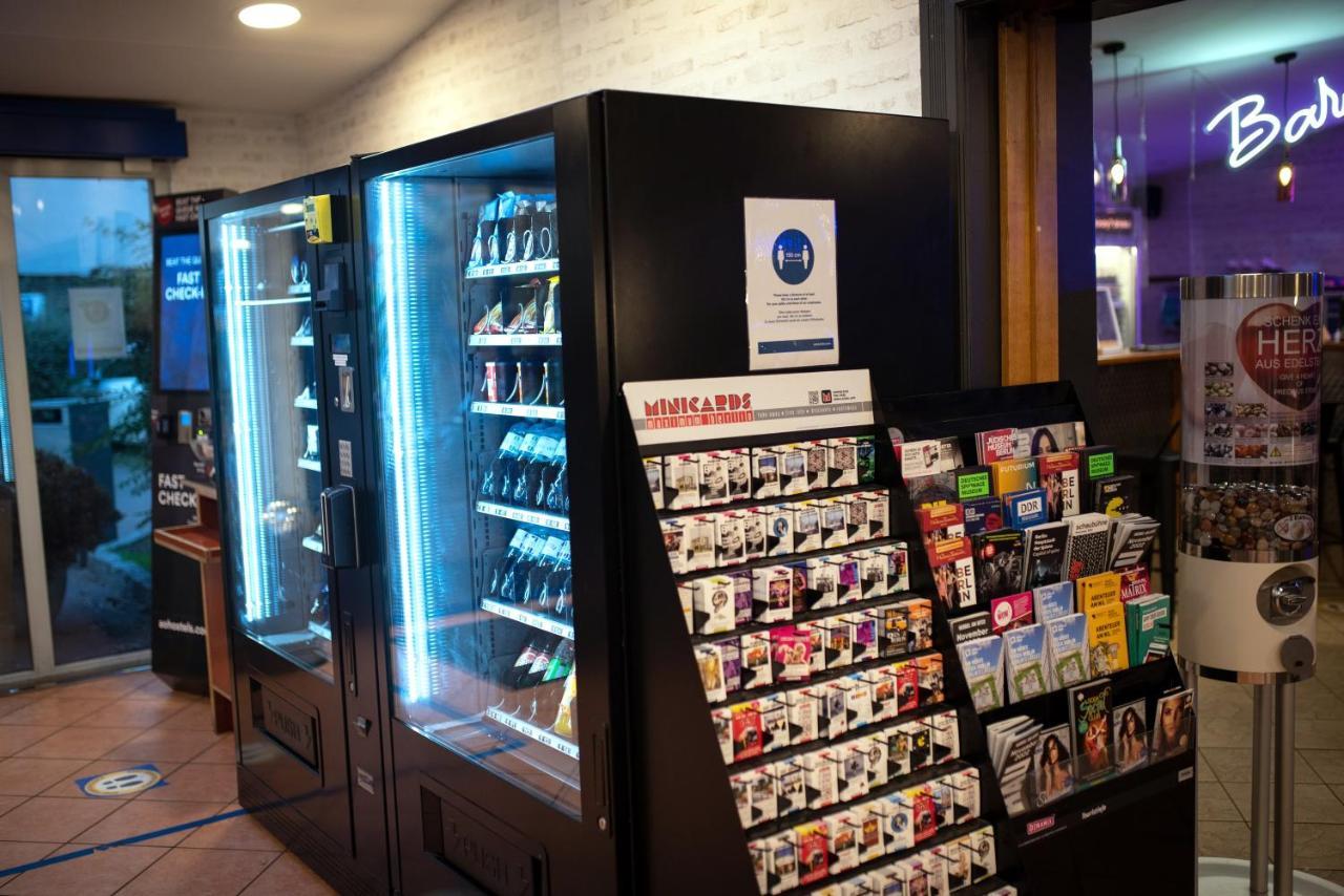 A＆Oa&O经济型连锁酒店柏林弗里德里希斯海因店 外观 照片